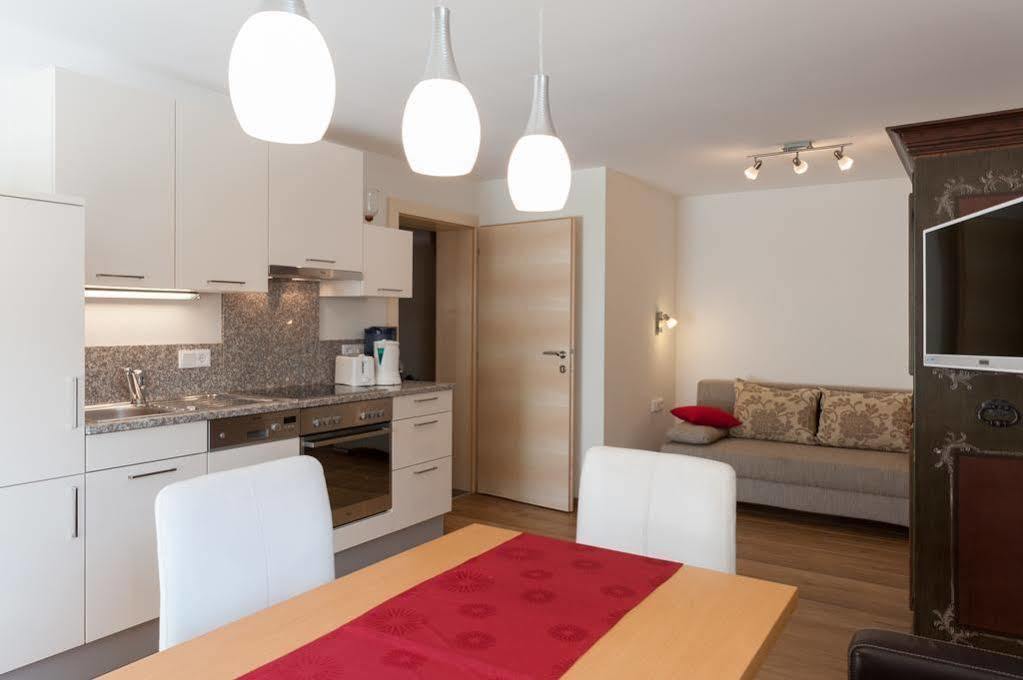 קפרון Haus Katharina, Summercard Included מראה חיצוני תמונה
