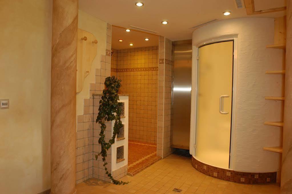 קפרון Haus Katharina, Summercard Included מראה חיצוני תמונה